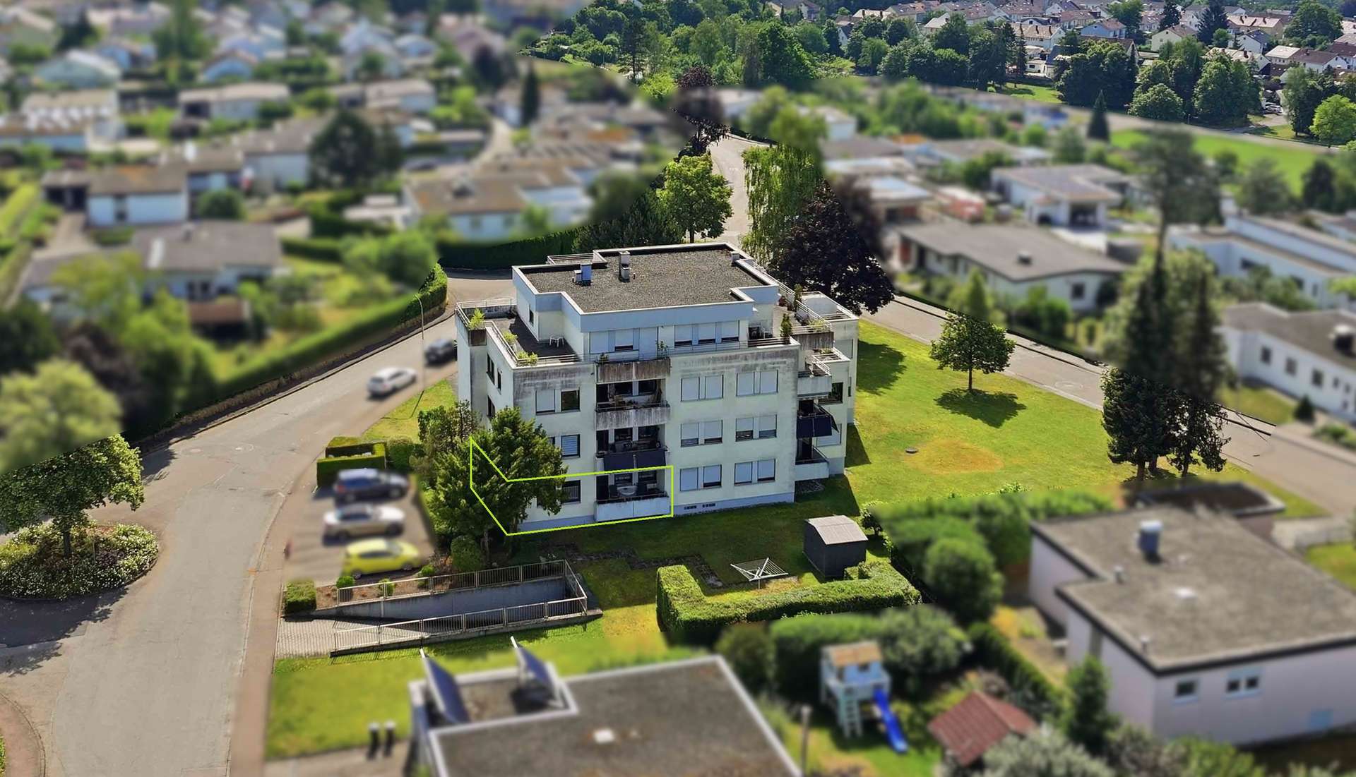Beliebte Wohngegend! Großzügige 4-Zimmer-Eigentumswohnung mit Balkon in Ehingen